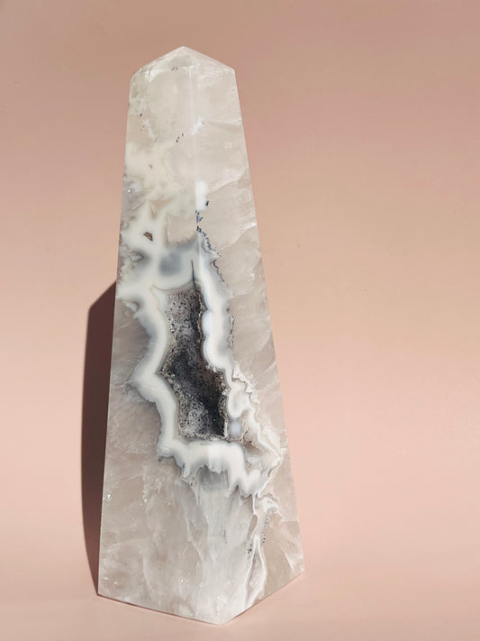 Druzy Agate Obelisk - 906g
