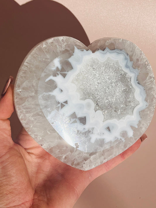 Druzy Agate Heart - 671g