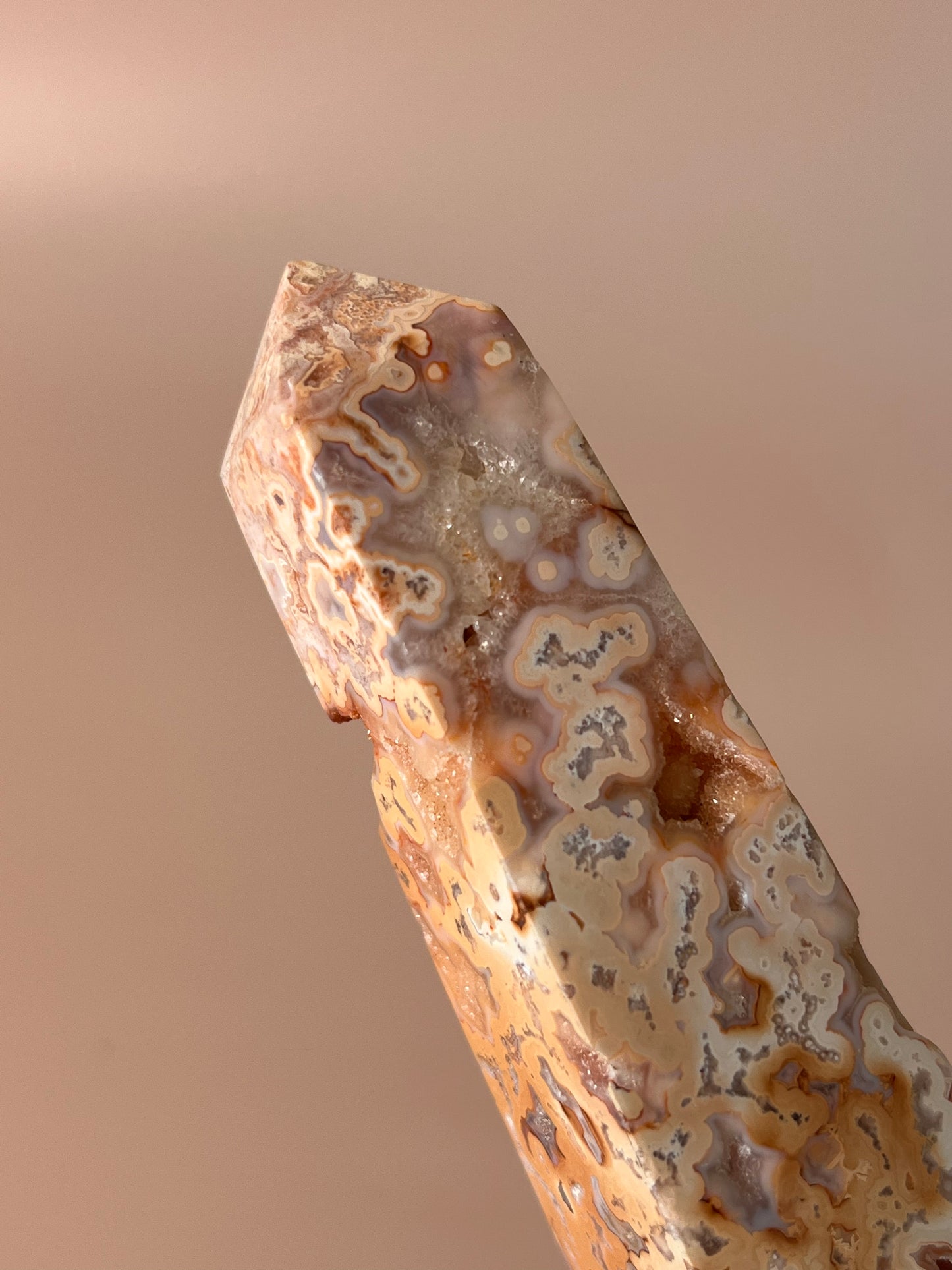 Crazy Lace Agate Tower