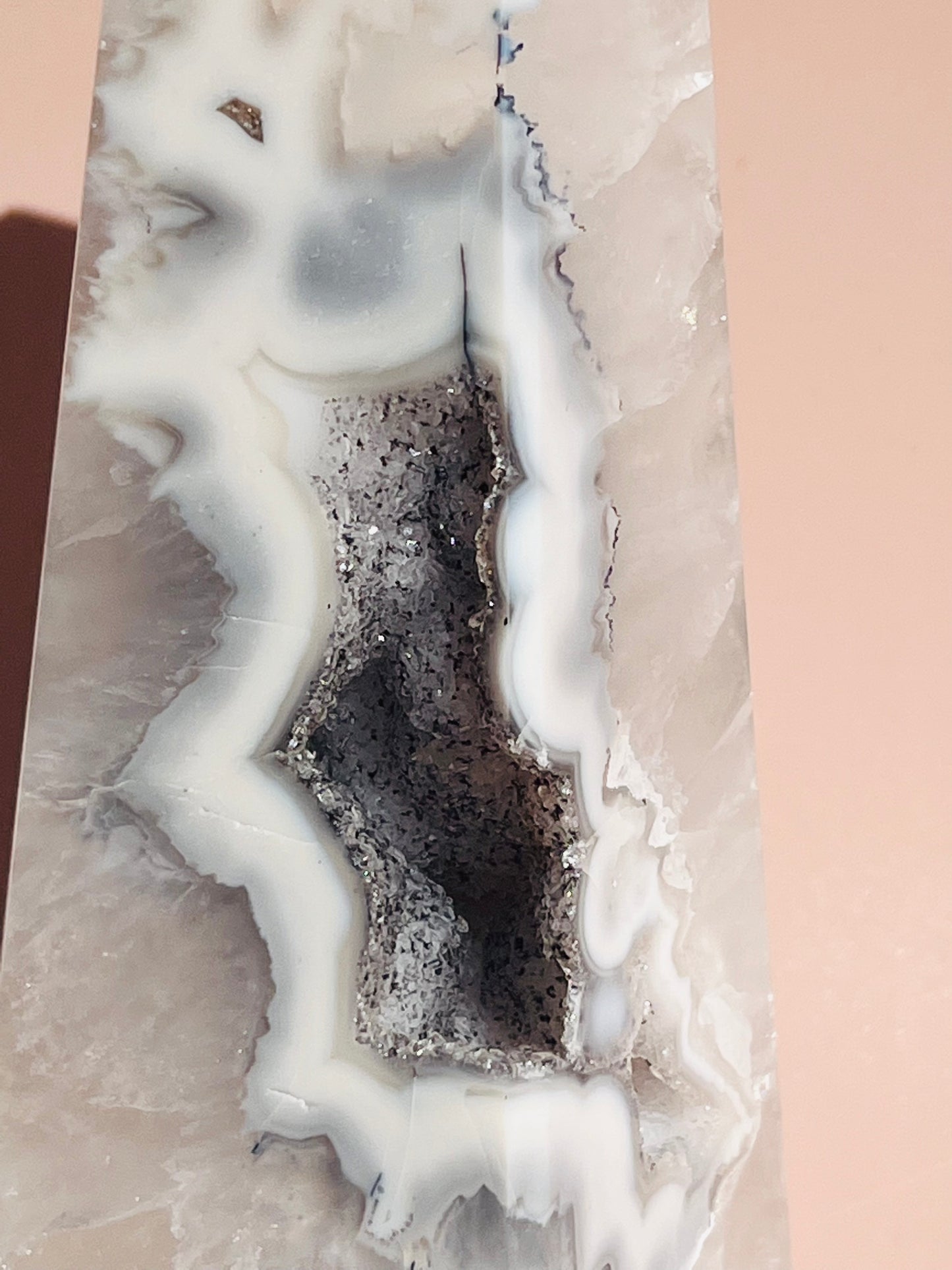 Druzy Agate Obelisk - 906g