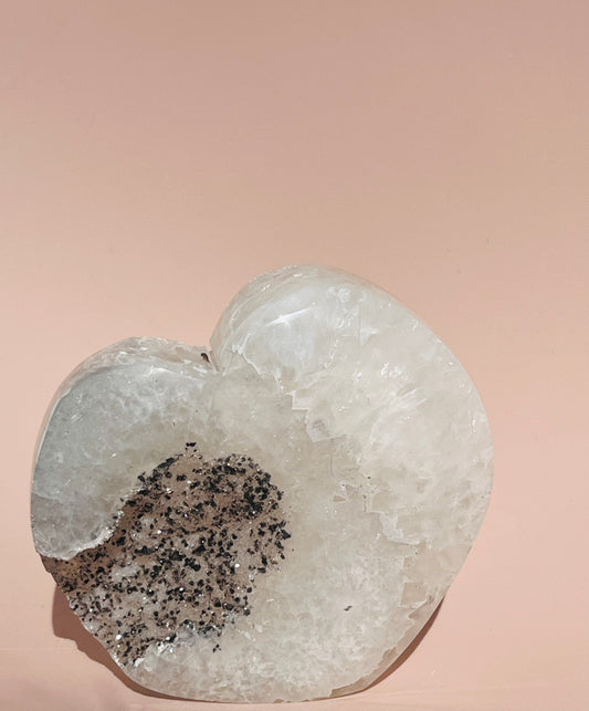 Druzy Agate Heart - 440g